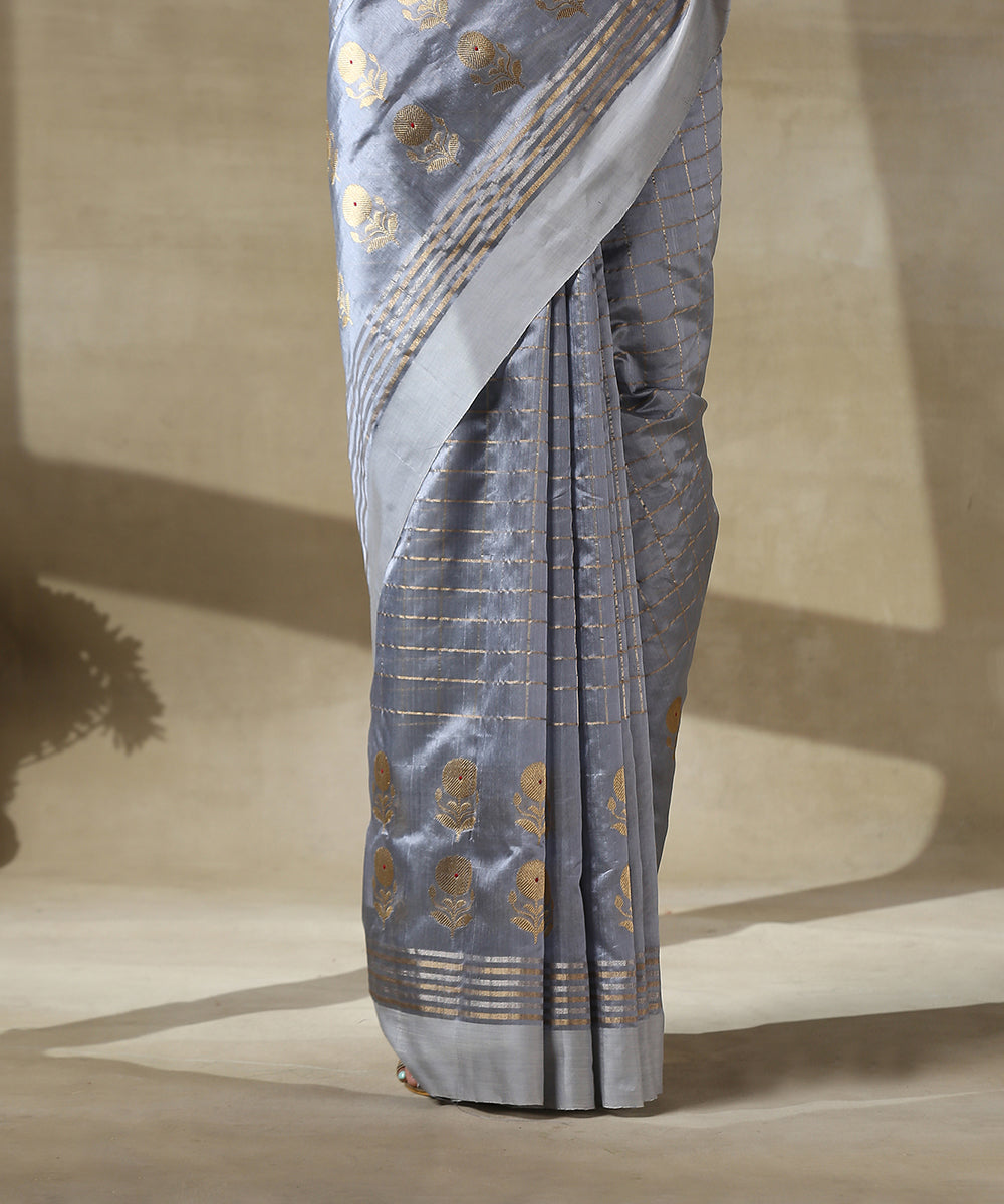 Blue_Handloom_Chanderi_Silk_Saree_With_Zari_Checks_And_Flower_Motifs_WeaverStory_04