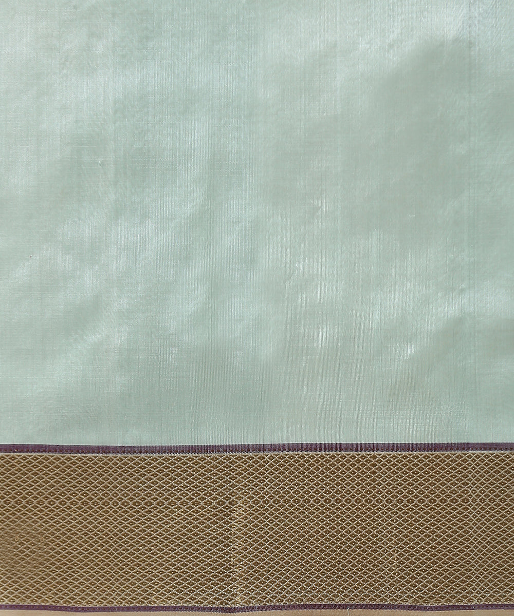 Handloom_Light_Green_Chanderi_Silk_Saree_With_Paisley_Woven_All_Over_And_Paisley_Border_WeaverStory_05