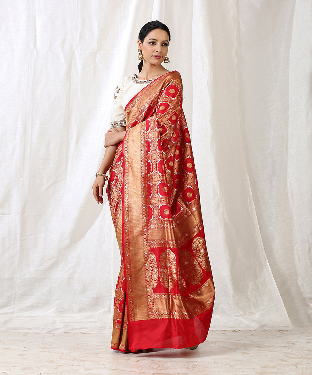 Red_Handloom_Pure_Katan_Silk_Banarasi_Saree_with_Square_Cutwork_Jaal_WeaverStory_02