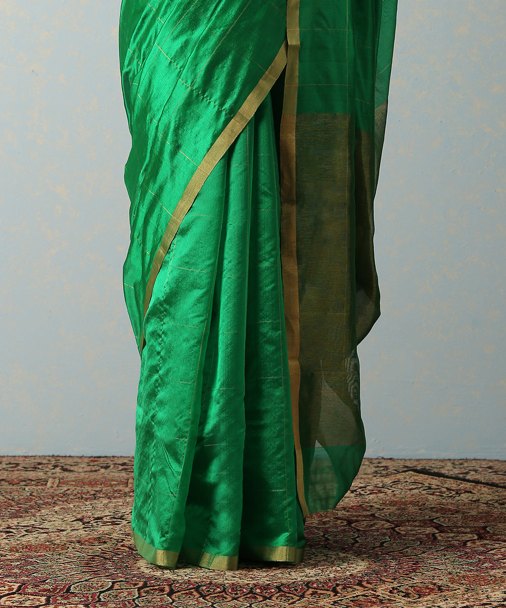 Green_Handloom_Eknaliya_Silk_Chanderi_Saree_With_Zari_Squares_WeaverStory_04