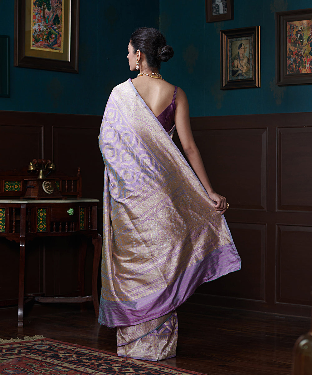 Handloom_Pastel_Mauve_Handloom_Banarasi_Jangla_Saree_With_Silver_Meenakari_WeaverStory_03