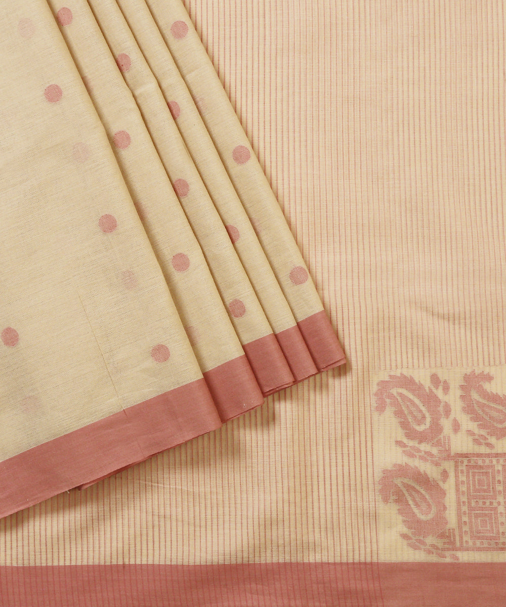 Beige_Handloom_Cotton_Jamdani_Saree_With_Konia_Woven_On_Pallu_WeaverStory_01