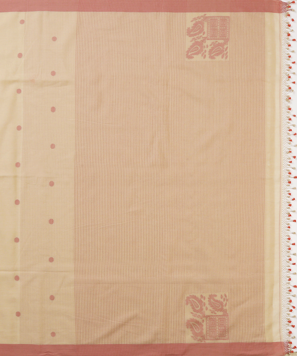 Beige_Handloom_Cotton_Jamdani_Saree_With_Konia_Woven_On_Pallu_WeaverStory_05