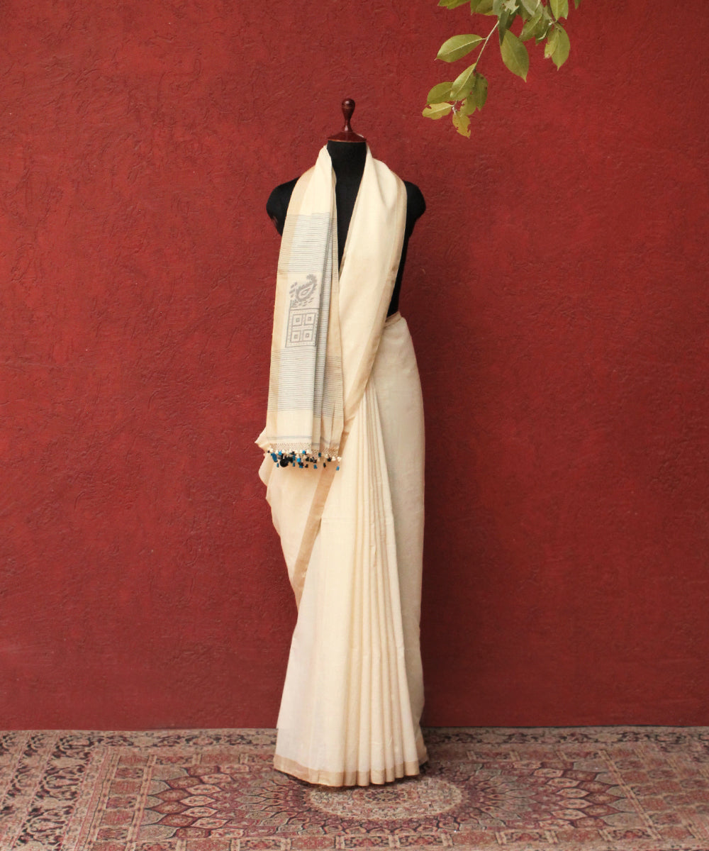 Handloom_Off_White_Cotton_Jamdani_Saree_With_Konia_Pallu_WeaverStory_03