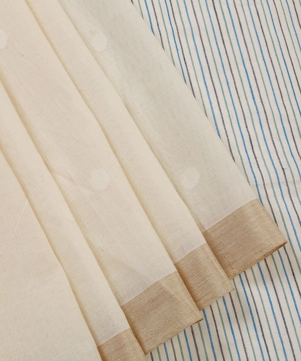 Handloom_Off_White_Cotton_Jamdani_Saree_With_Konia_Pallu_WeaverStory_02