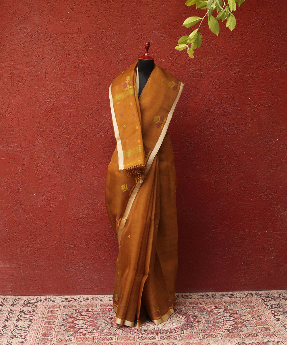 Mustard_Handloom_Silk_Muslin_Jamdani_Saree_With_Floral_Border_WeaverStory_03