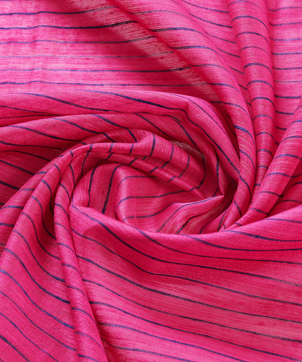 Handloom_Pink_Matka_Silk_Saree_With_Muslin_Jamdani_Pallu_WeaverStory_05