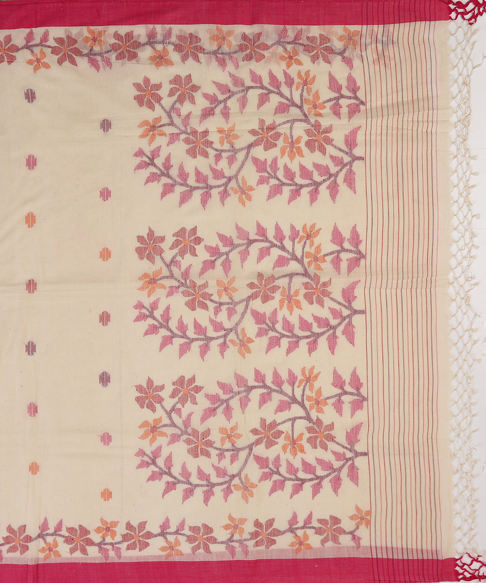 Handloom_White_Cotton_Jamdani_Saree_With_Floral_Border_Pallu_WeaverStory_05