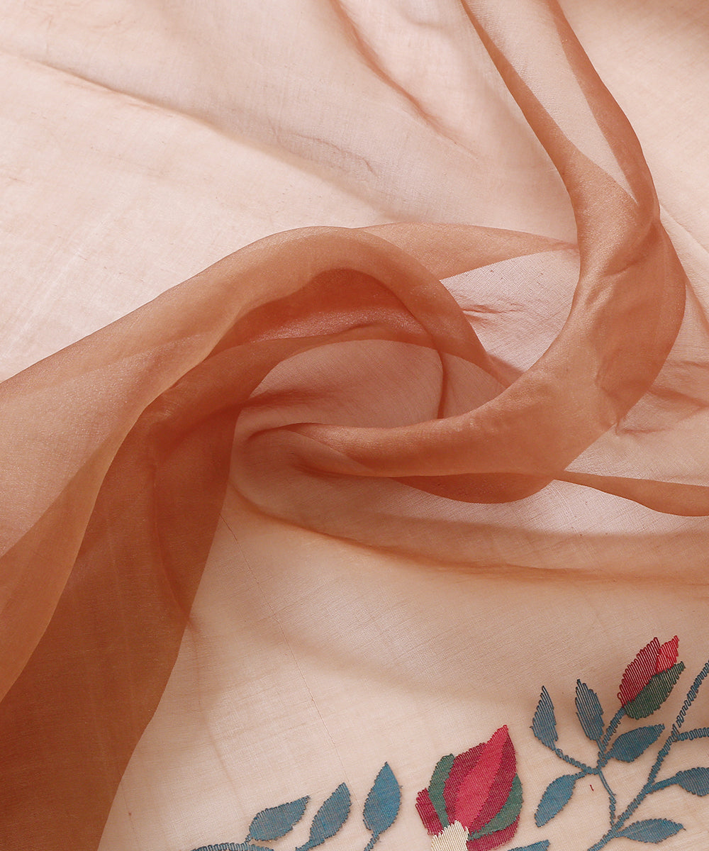 Handloom_Chocolate_Brown_Muslin_Jamdani_Saree_With_Floral_Pattern_Woven_All_Over_WeaverStory_05