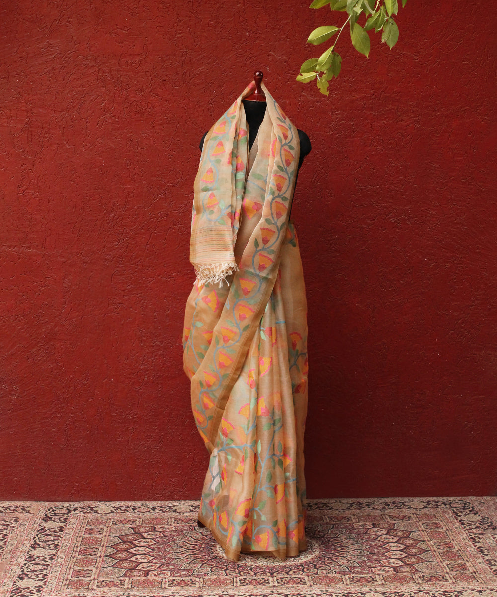 Handloom_Light_Brown_Muslin_Jamdani_Saree_With_Floral_Pattern_Woven_All_Over_WeaverStory_03