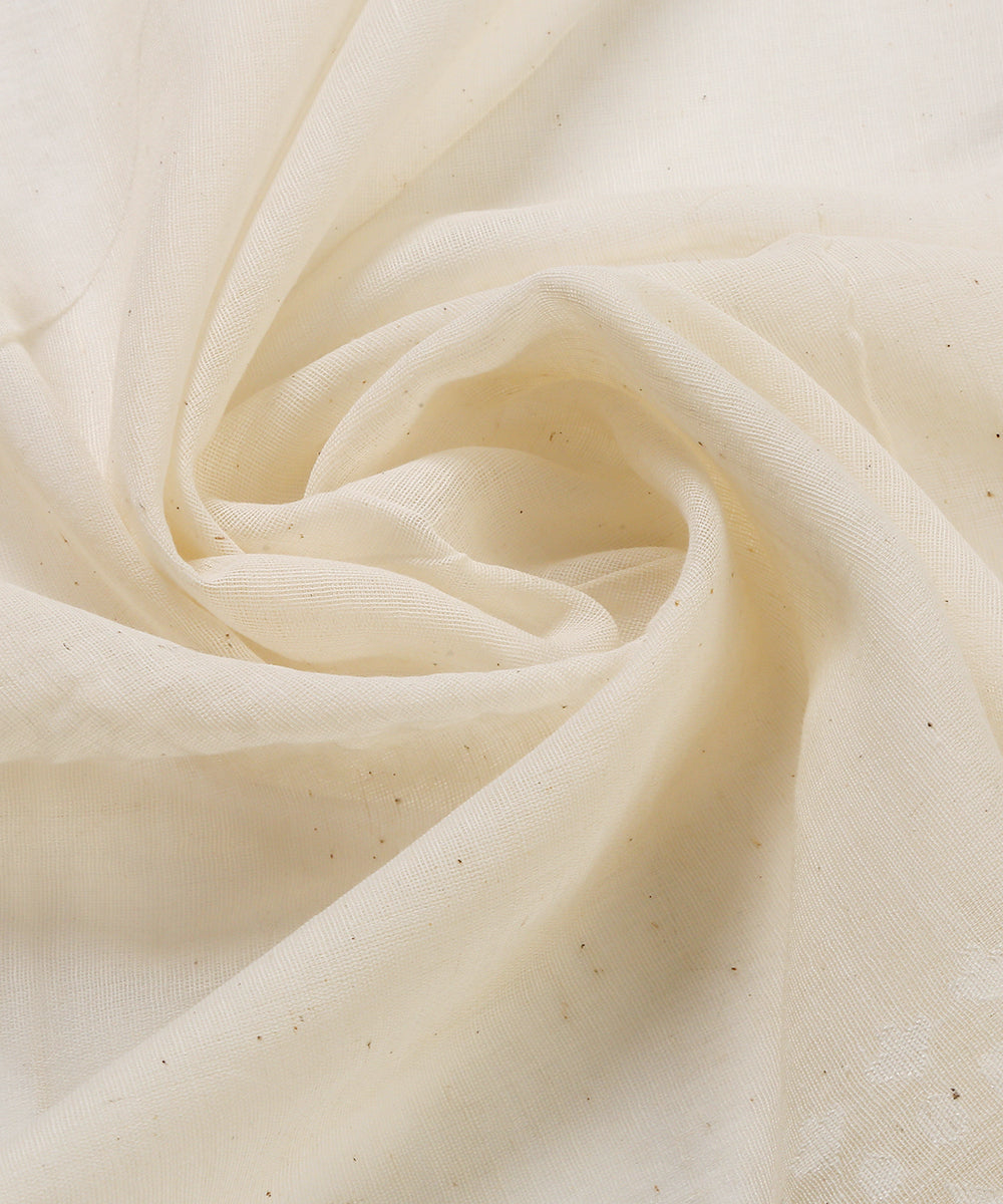 Offwhite_Handloom_Cotton_Jamdani_Saree_With_White_Thread_Weave_WeaverStory_06