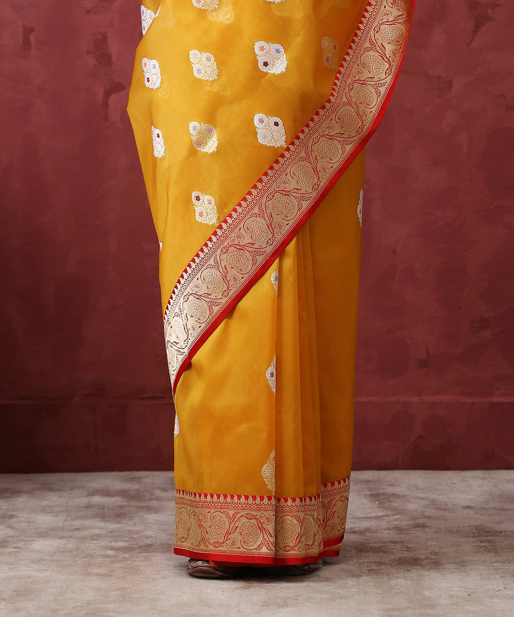 Mustard_Handloom_Kora_Silk_Banarasi_Saree_with_Boota_WeaverStory_04