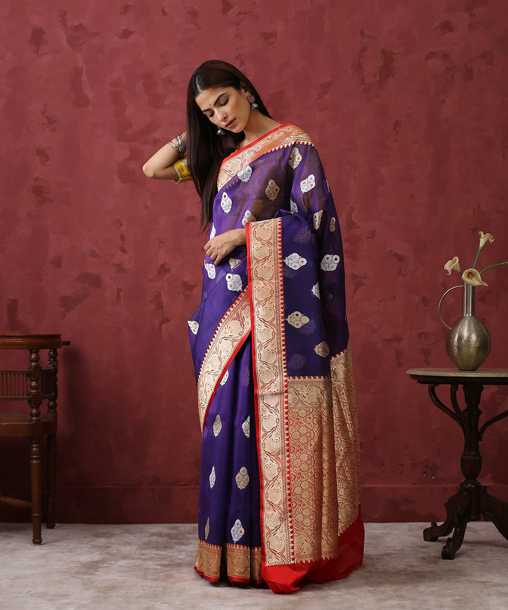 Handloom_Purple_And_Red_Kora_Silk_Banarasi_Saree_WeaverStory_02