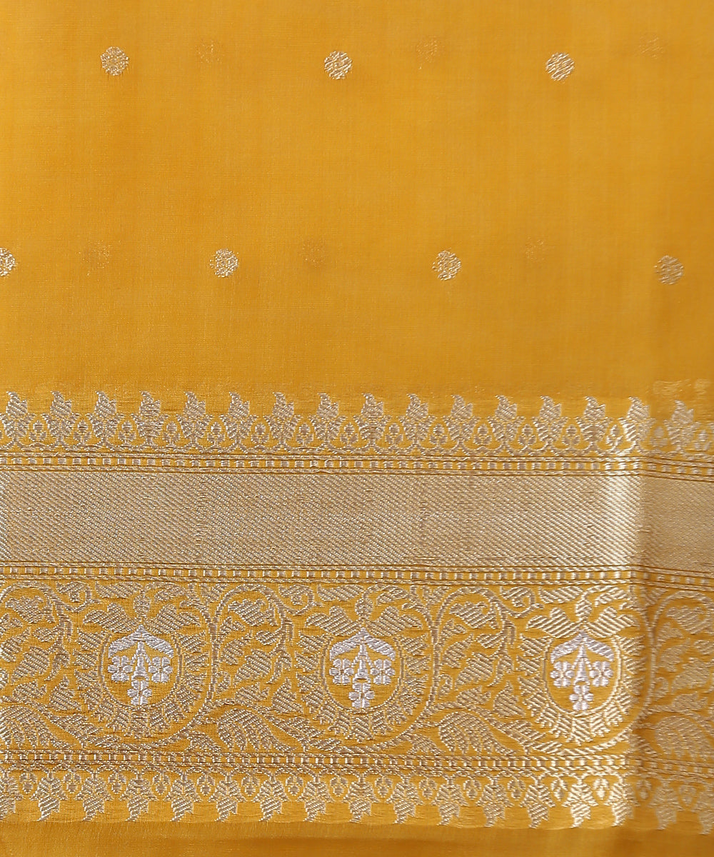 Mustard_Handloom_Sona_Rupa_Kora_Silk_Banarasi_Saree_WeaverStory_05