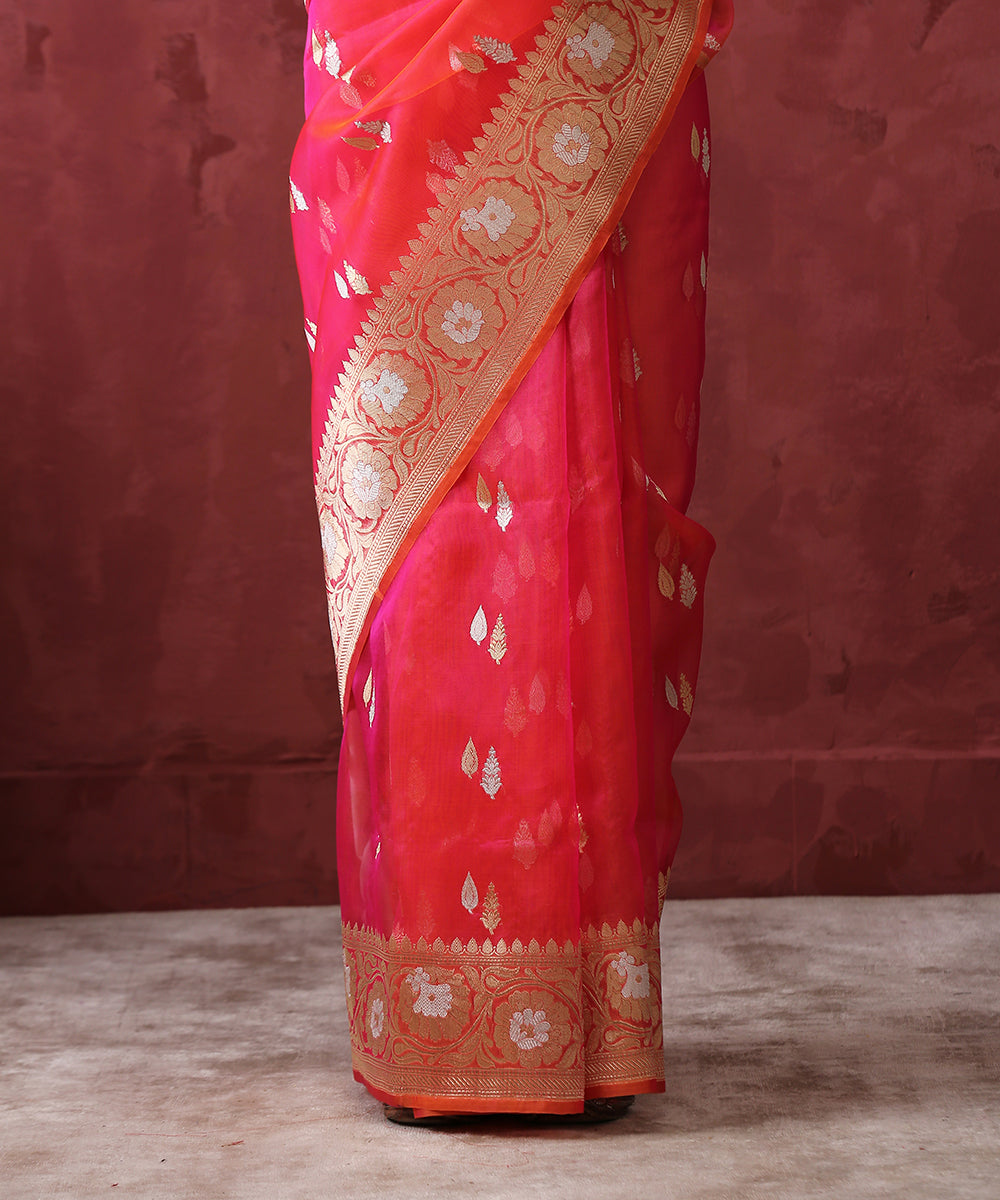 Pink_Dual_Tone_Handloom_Sona_Rupa_Kora_Silk_Banarasi_Saree_WeaverStory_03