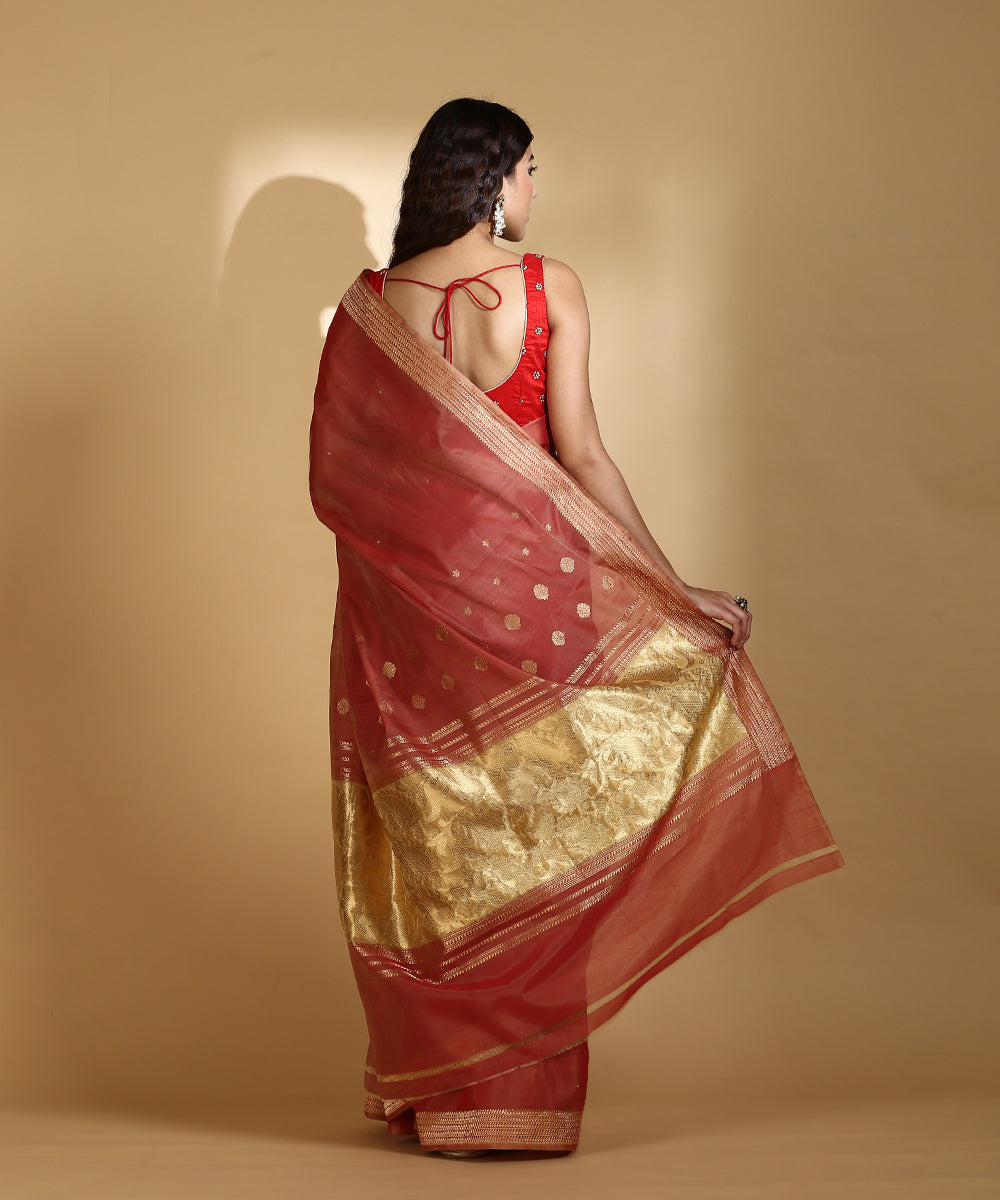 Handloom_Rust_Cotton_Kora_Banarasi_Saree_With_Kadhwa_Booti_WeaverStory_03