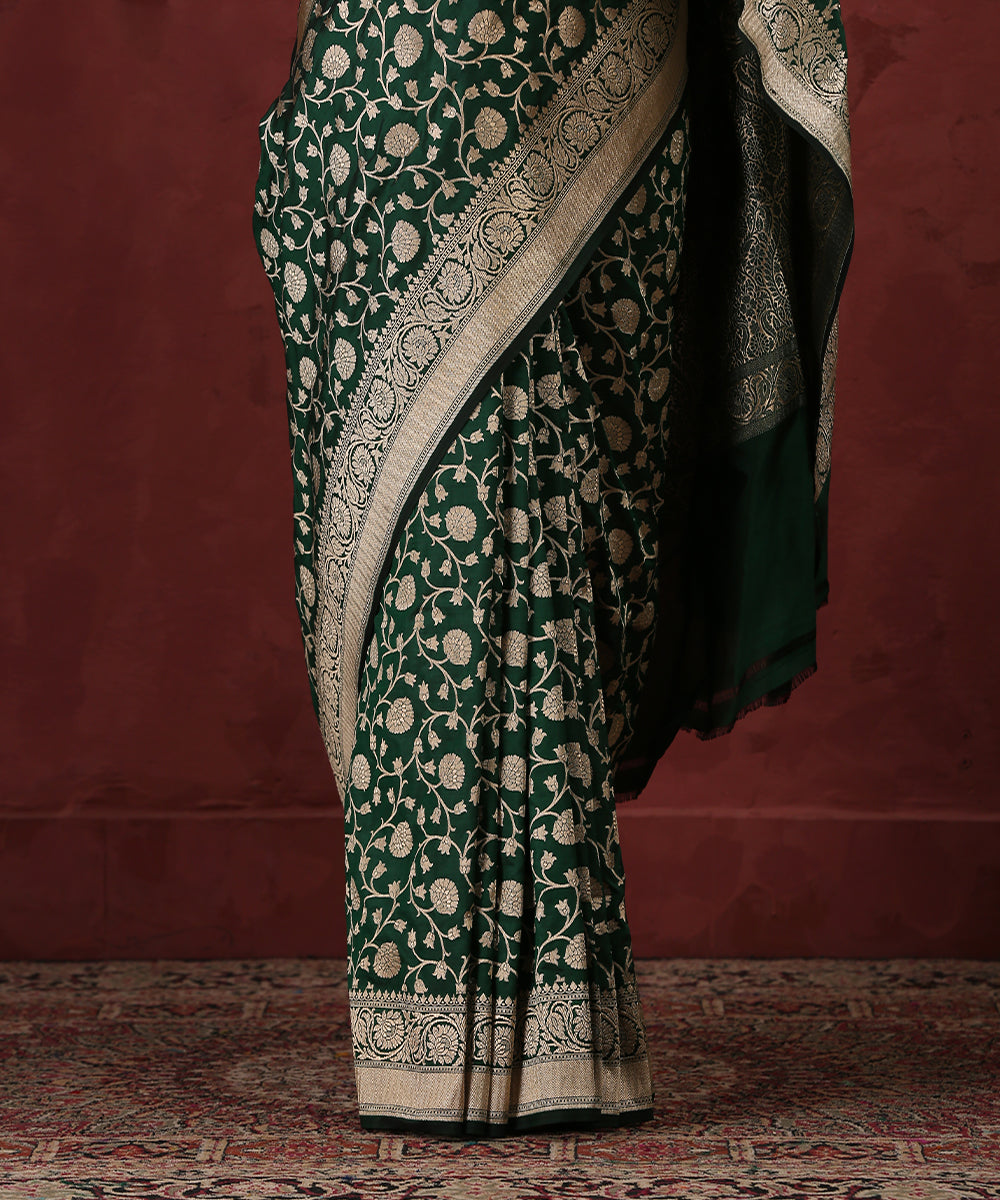 Green_Handloom_Pure_Katan_Silk_Banarasi_Saree_with_Jaal_WeaverStory_04