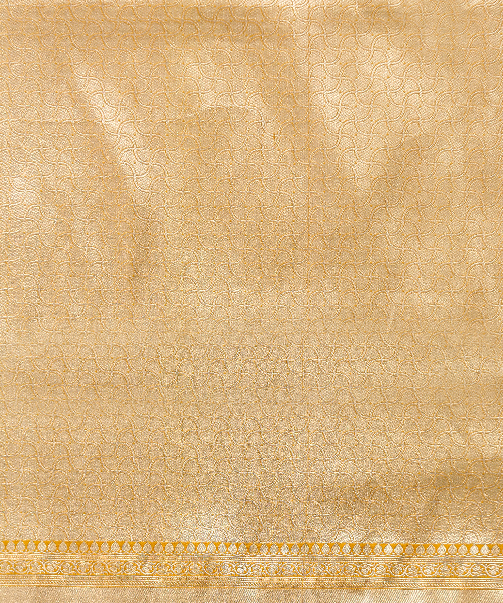 Mustard_Handloom_Pure_Katan_Silk_Banarasi_Saree_With_Pink_Meenakari_WeaverStory_05