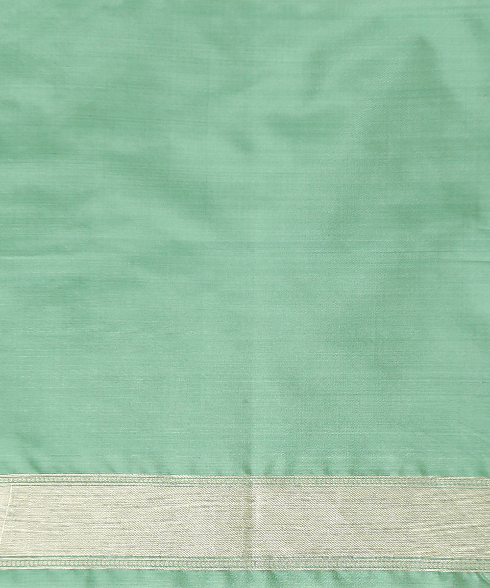 Handloom_Sage_Green_Pure_Katan_Silk_Banarasi_Saree_with_Cutwork_Jaal_WeaverStory_05