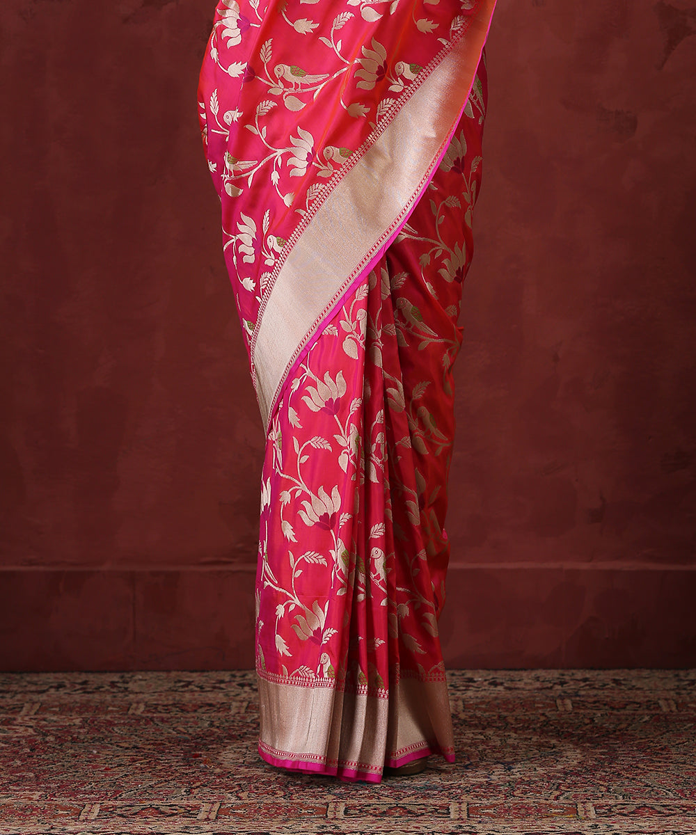 Handloom_Hot_Pink_Pure_Katan_Silk_Banarasi_Saree_with_Parrot_Motifs_WeaverStory_04