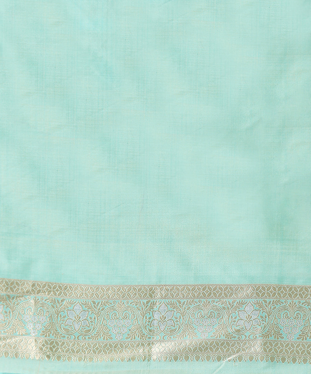Light_Blue_Handloom_Pure_Katan_Silk_Banarasi_Saree_with_Cutwork_Sona_Rupa_Jaal_WeaverStory_05