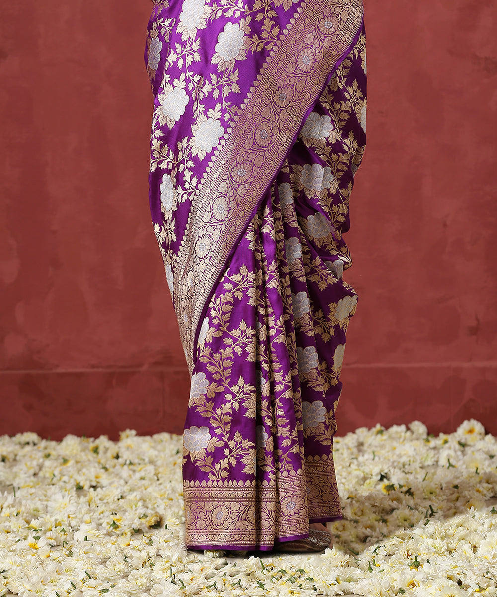 Handloom_Purple_Pure_Katan_Silk_Banarasi_Saree_with_Angoor_Jaal_WeaverStory_04