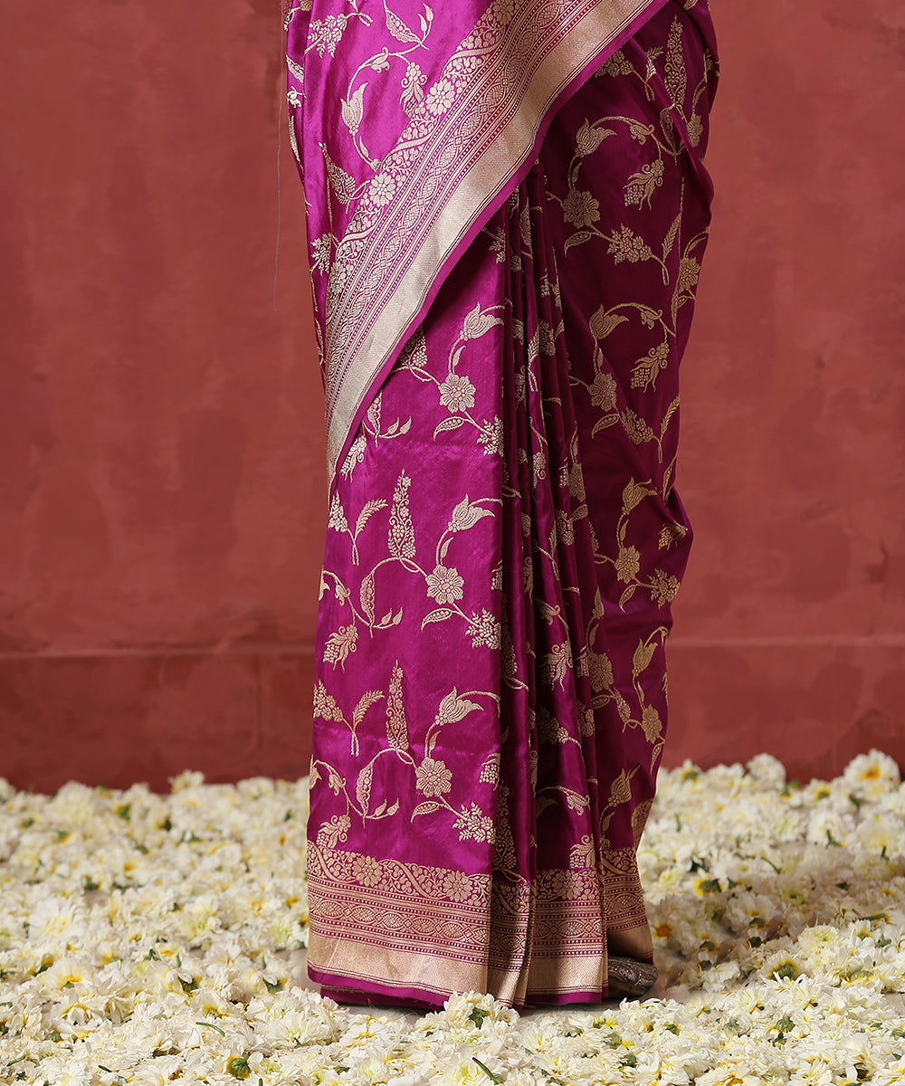 Purple_Handloom_Pure_Katan_Silk_Banarasi_Saree_with_Zari_Jaal_WeaverStory_04