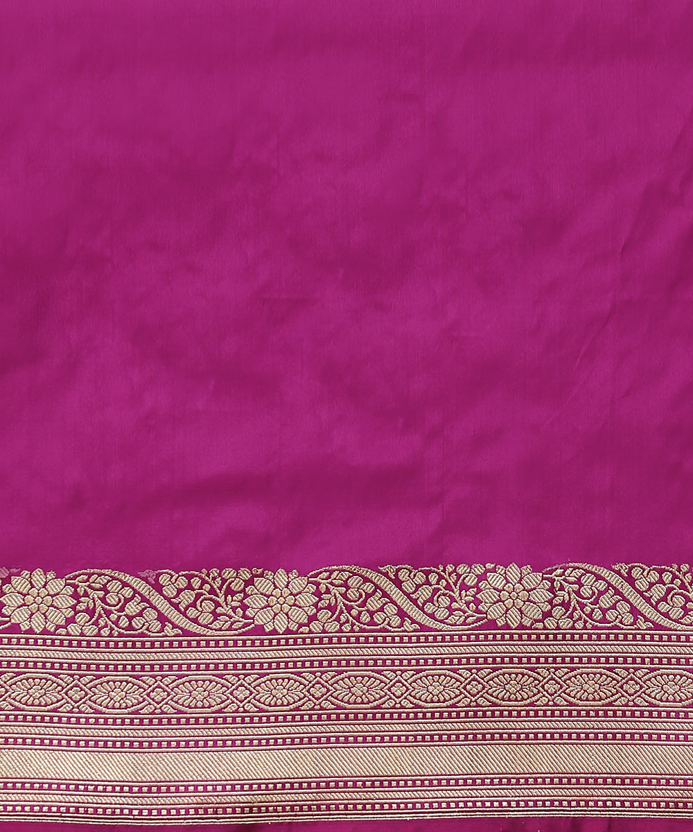 Purple_Handloom_Pure_Katan_Silk_Banarasi_Saree_with_Zari_Jaal_WeaverStory_05