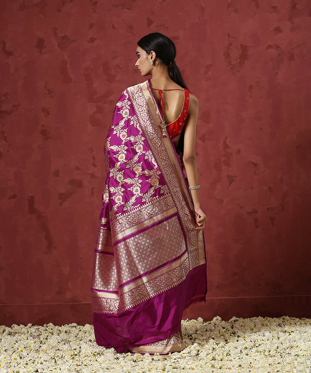 Handloom_Purple_Pure_Katan_Silk_Jangla_Banarasi_Saree_With_Meenakari_WeaverStory_03