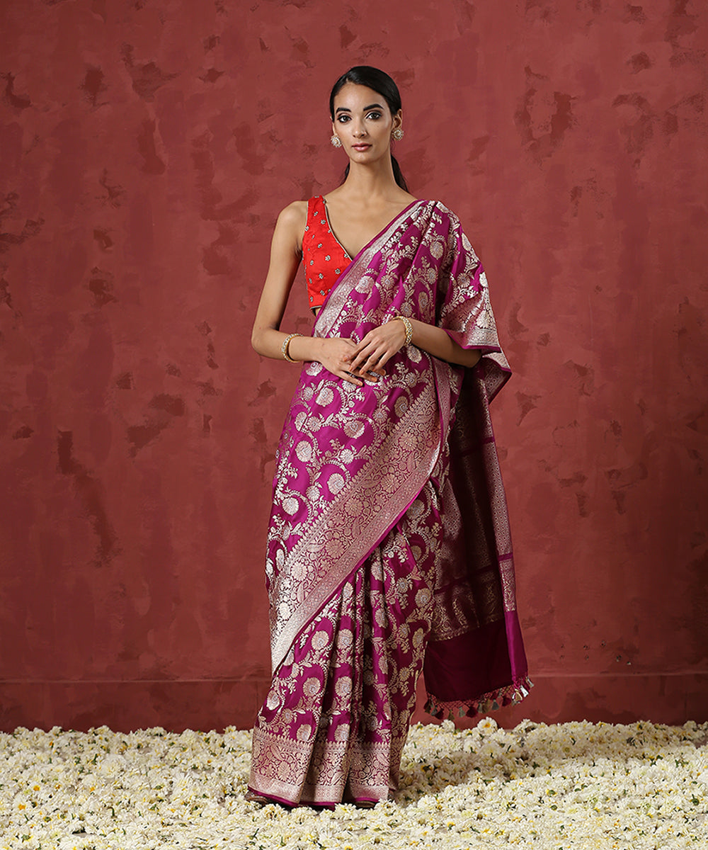 Handloom_Purple_Pure_Katan_Silk_Banarasi_Saree_with_Kadhwa_Jaal_WeaverStory_02