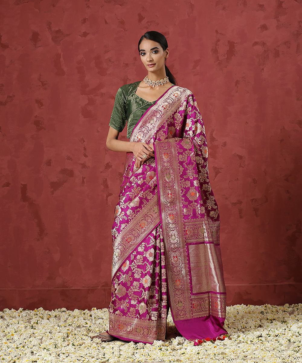 Handloom_Purple_Pure_Katan_Silk_Kahdwa_Jangla_Banarasi_Saree_WeaverStory_02