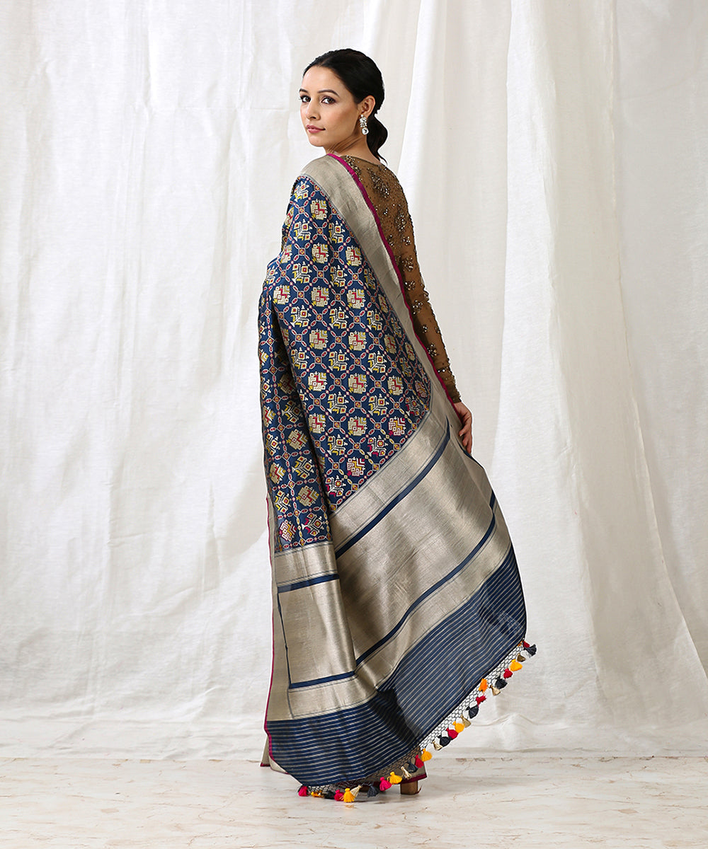 Navy_Blue_Handloom_Pure_Katan_Silk_Patola_Saree_With_Zari_Pallu_and_Border_WeaverStory_03
