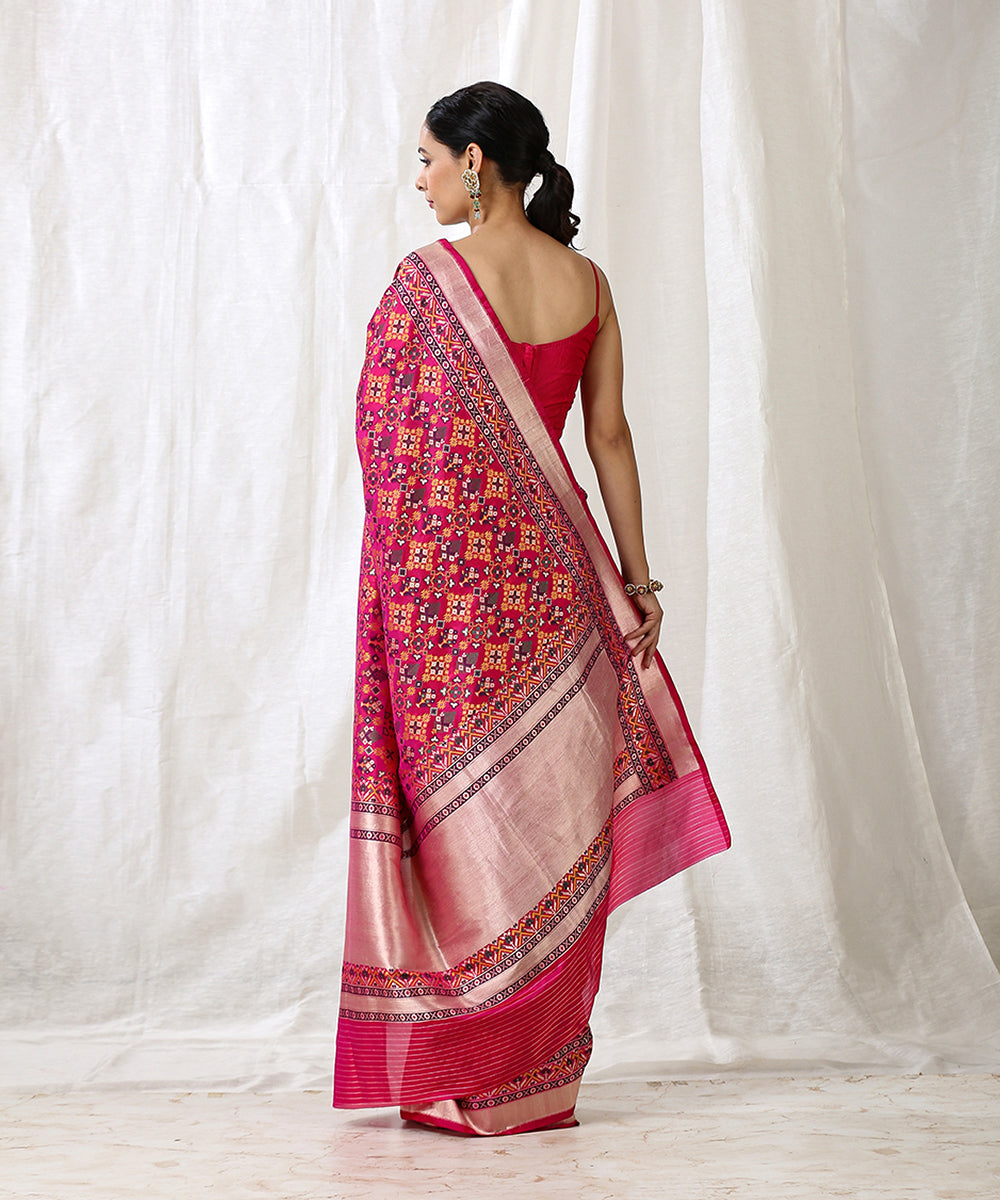 Hot_Pink_Handloom_Pure_Katan_Silk_Patola_Saree_With_Geometrical_Design_WeaverStory_03