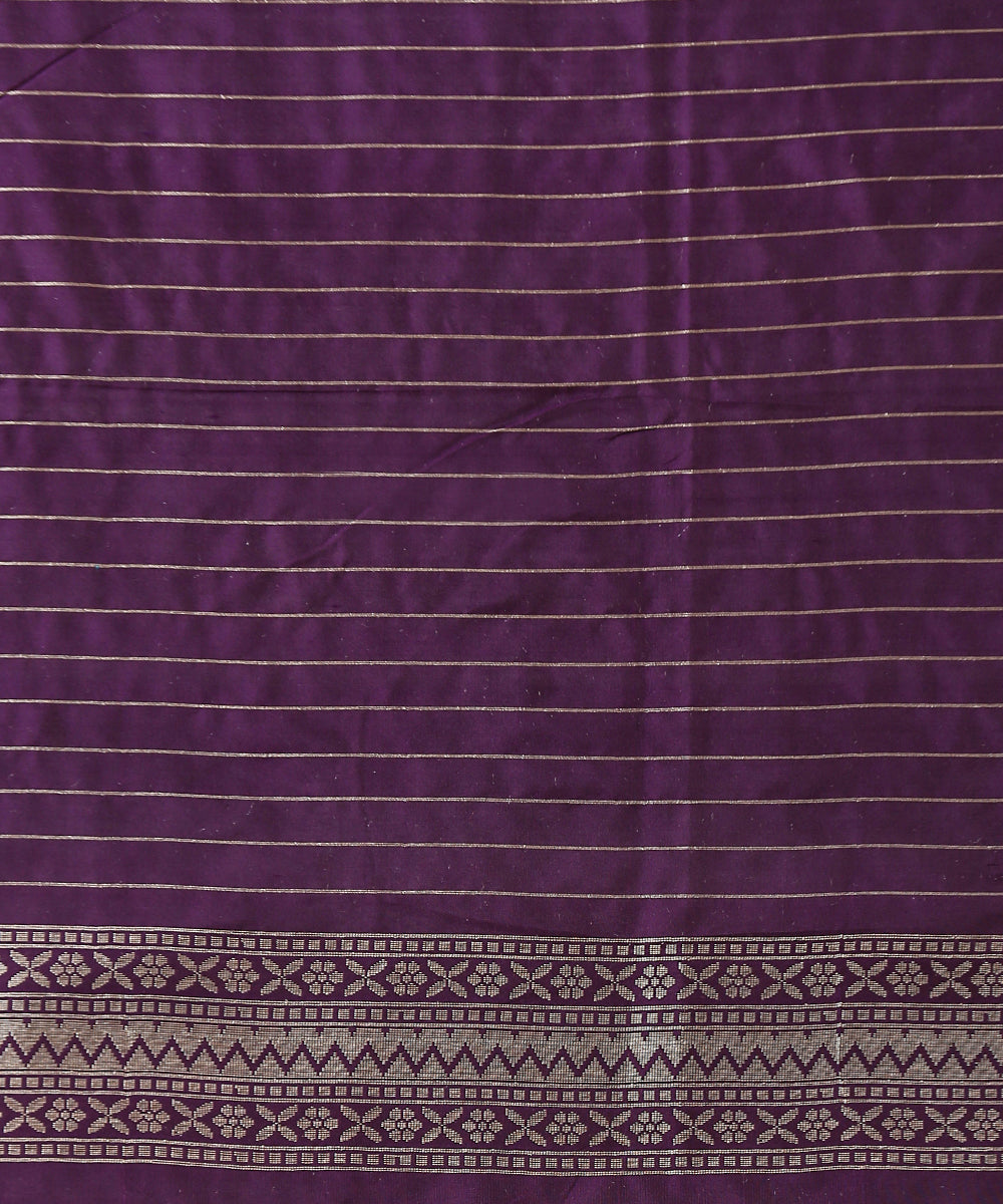 Handloom_Purple_Pure_Katan_Silk_Banarasi_Saree_With_Cutwork_Meenakari_Jaal_and_Pink_Selvedge_WeaverStory_05