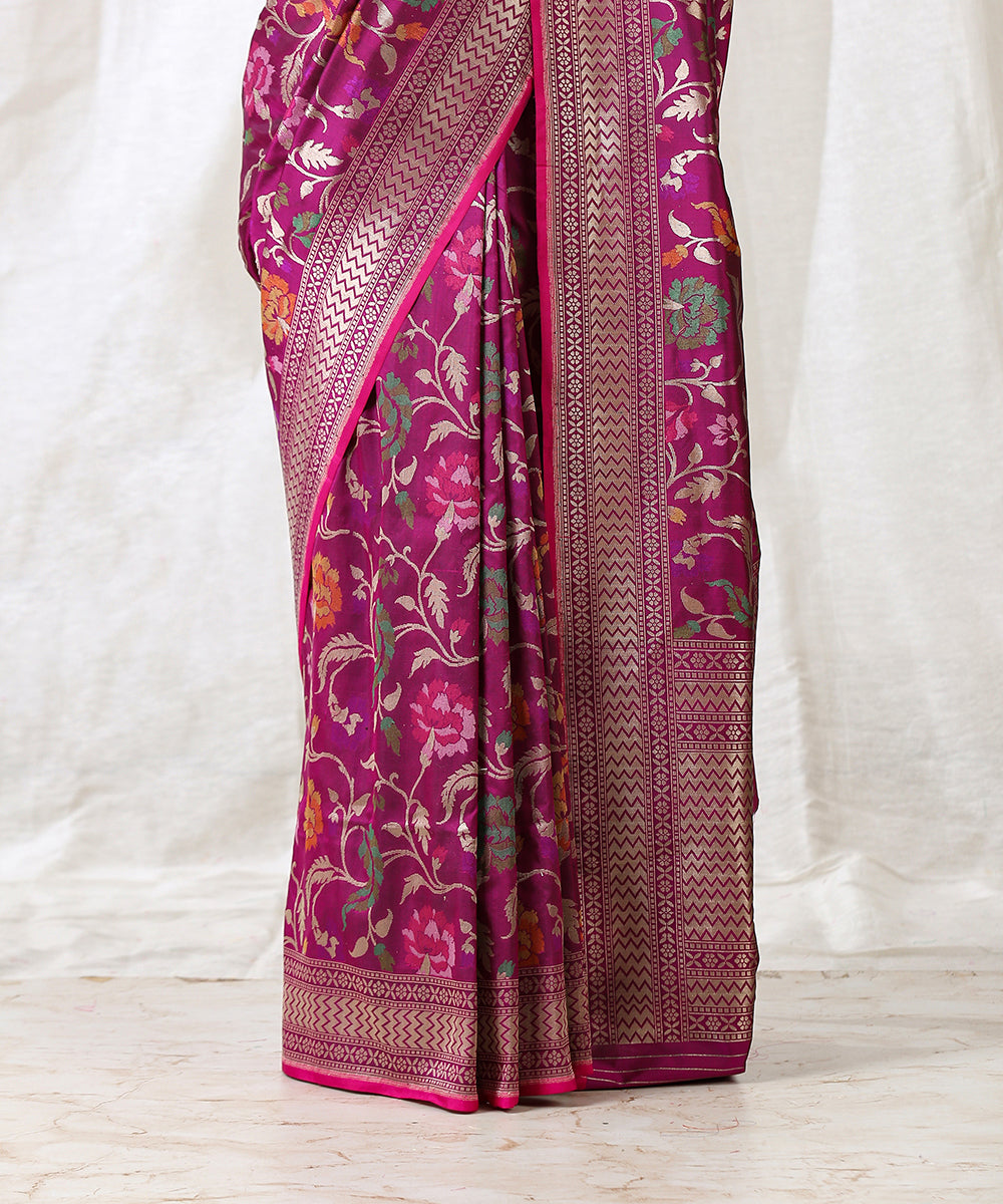 Purple_Handloom_Pure_Katan_Silk_Banarasi_Saree_With_Cutwork_Meenakari_Jaal_WeaverStory_04