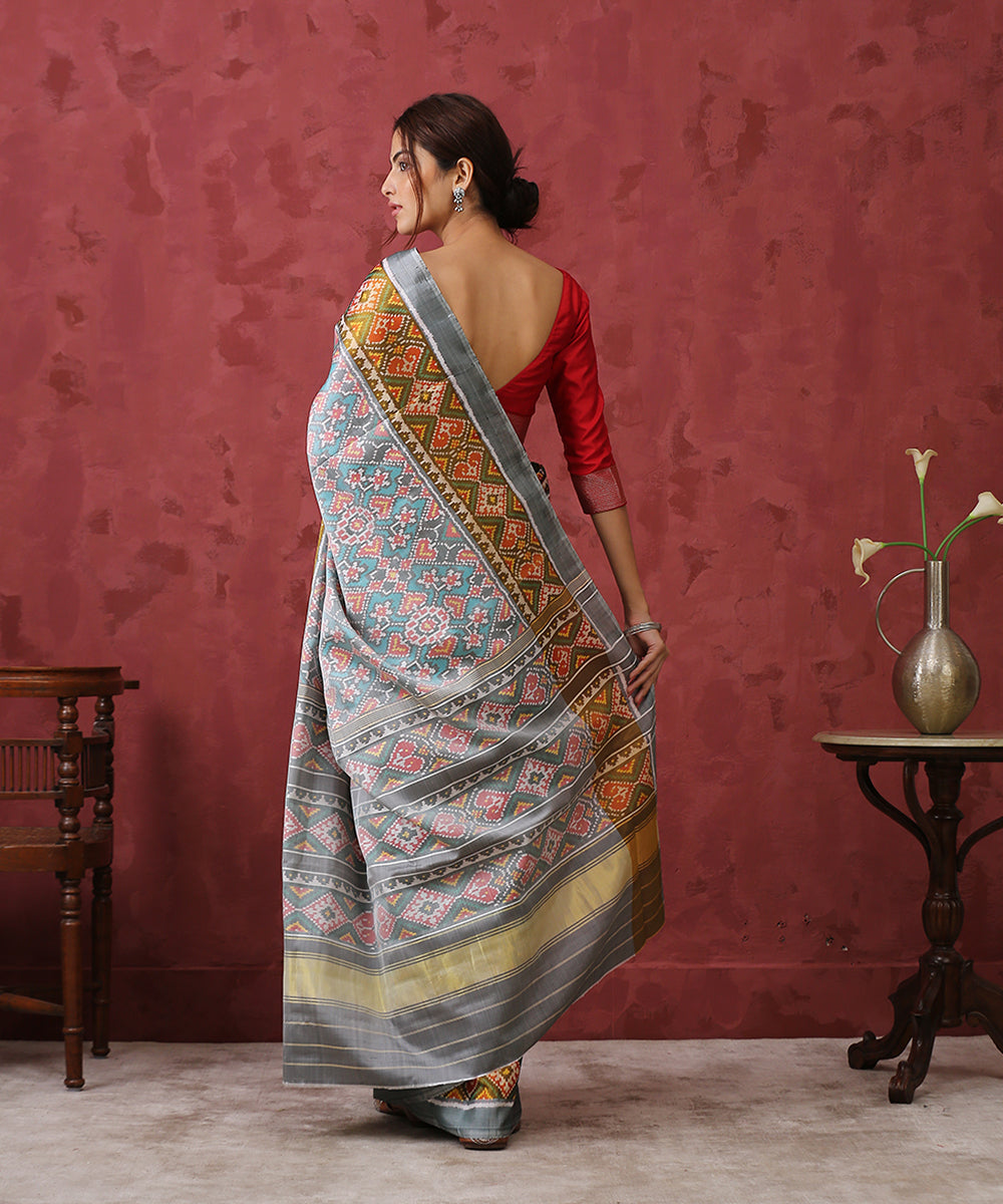 Handloom_Grey_Mulberry_Silk_Patola_Saree_With_Tissue_Border_WeaverStory_03