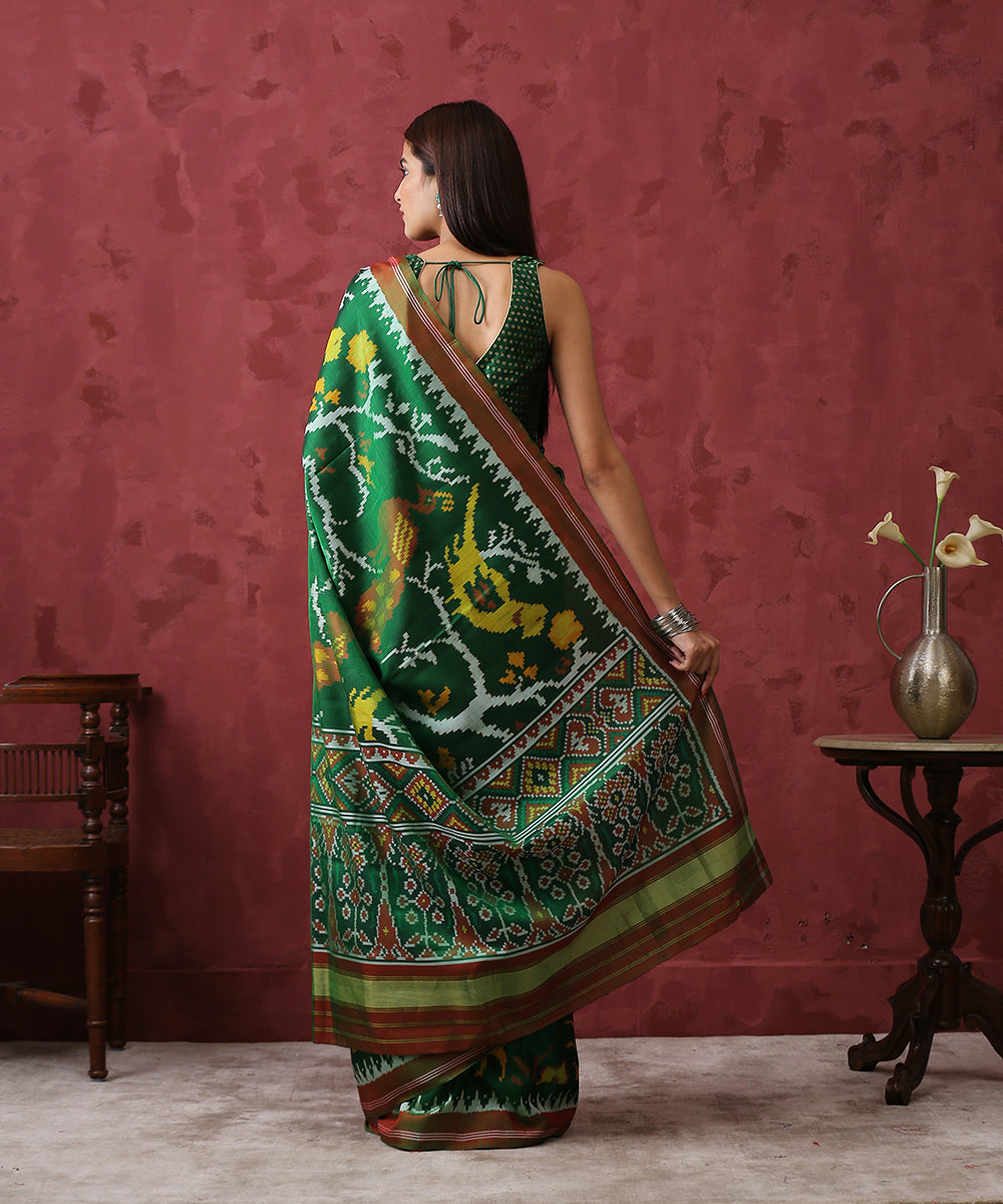 Green_Handloom_Mulberry_Silk_Patola_Saree_With_Animal_Motif_WeaverStory_03