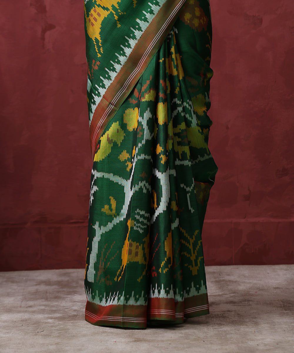 Green_Handloom_Mulberry_Silk_Patola_Saree_With_Animal_Motif_WeaverStory_04