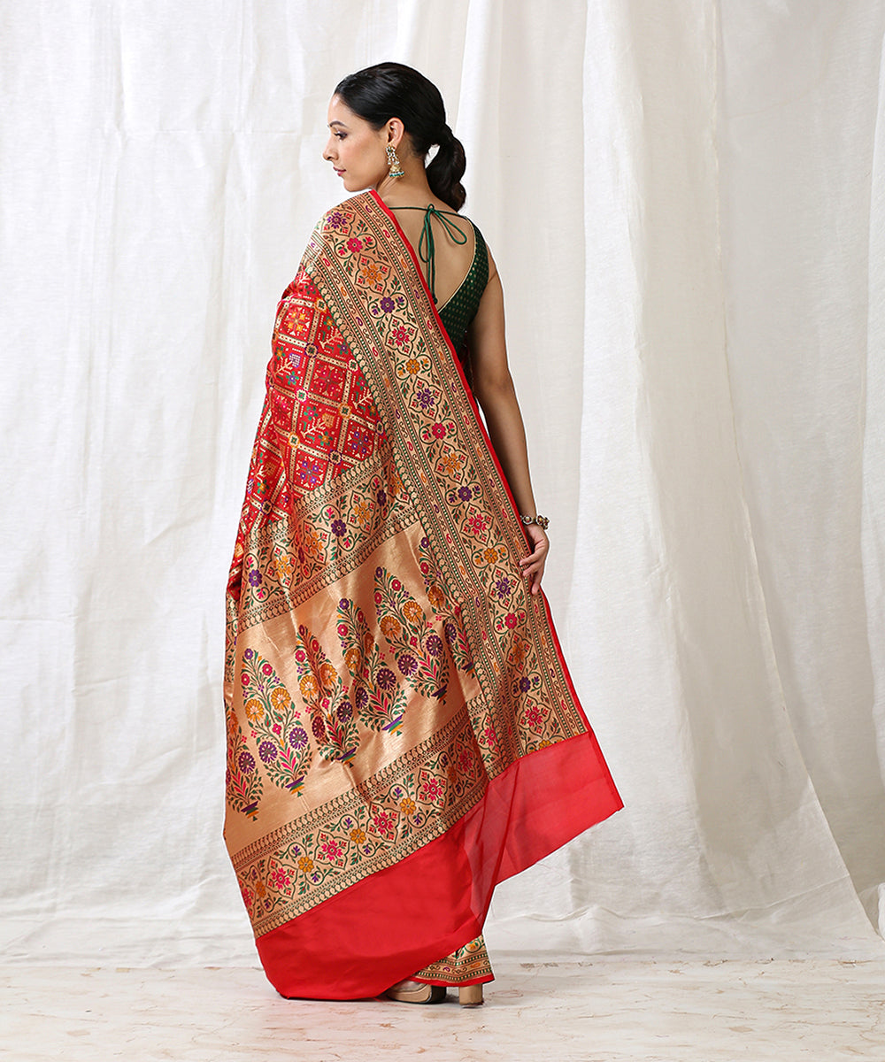 Handloom_Red_Pure_Katan_Silk_Katan_Patola_Banarasi_Saree_with_Heavy_Pallu_WeaverStory_03