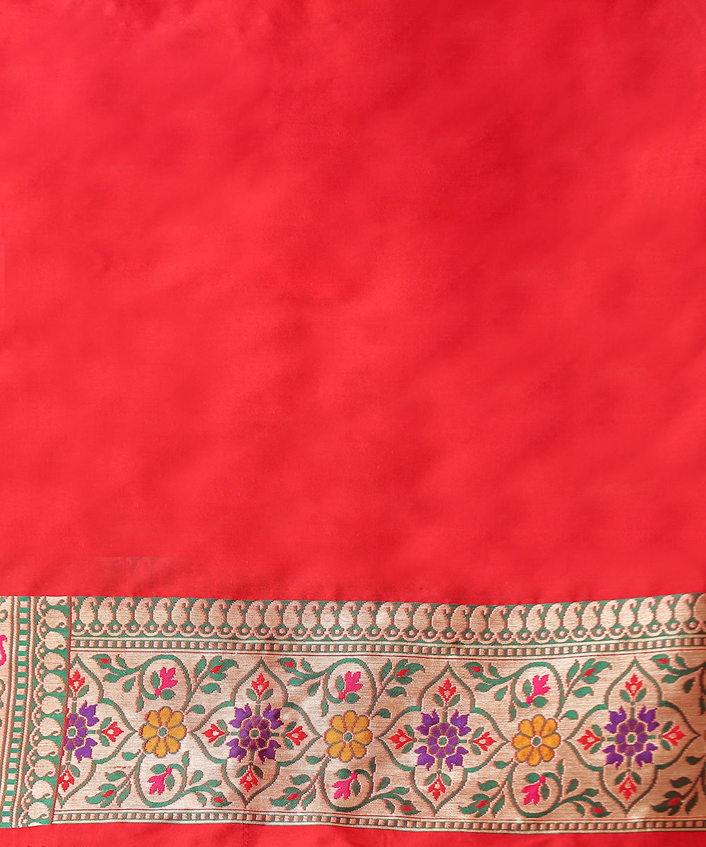 Handloom_Red_Pure_Katan_Silk_Katan_Patola_Banarasi_Saree_with_Heavy_Pallu_WeaverStory_05