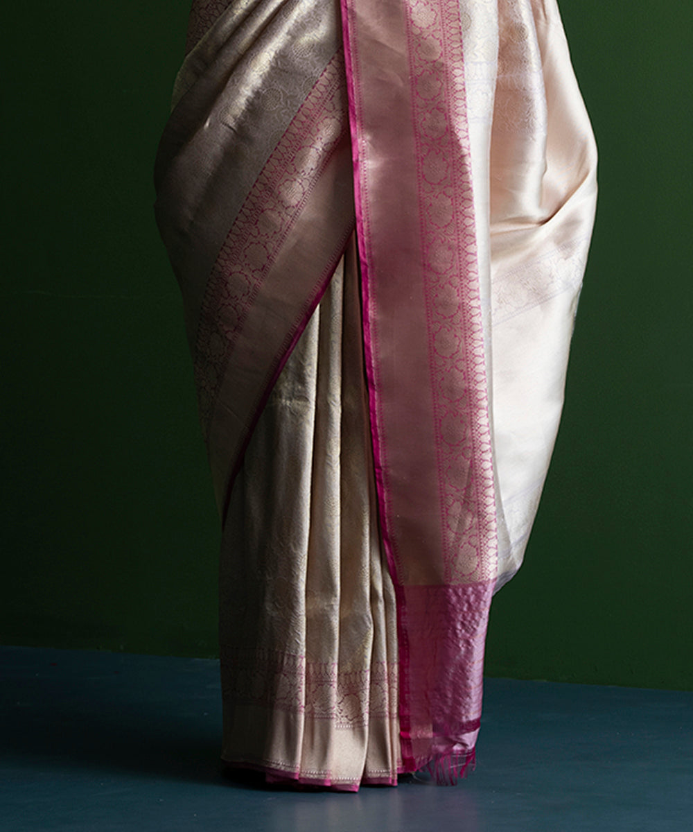 Mauve_Handloom_Pure_Katan_Silk_Banarasi_Saree_With_With_Pink_Border_WeaverStory_04