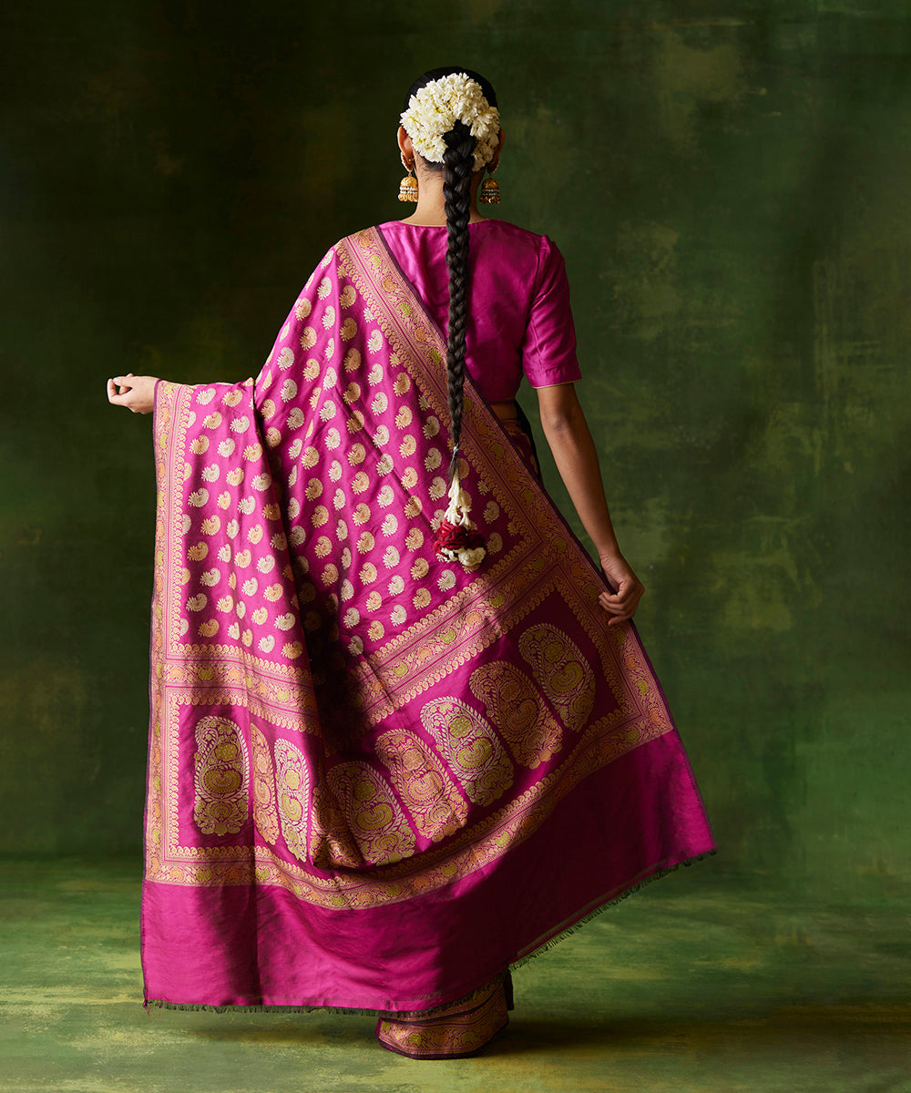Handloom_Magenta_Pure_Malda_Silk_Banarasi_Baluchari_Saree_With_Ambi_Booti_WeaverStory_03