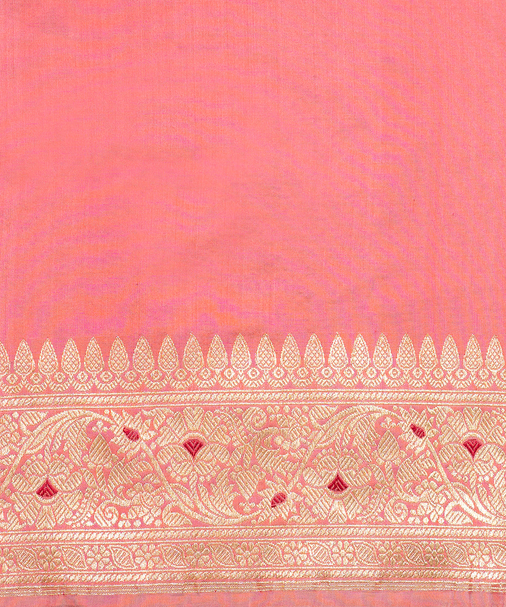Peach_Handloom_Pure_Katan_Silk_Banarasi_Saree_With_Kadhwa_Jaal_WeaverStory_05