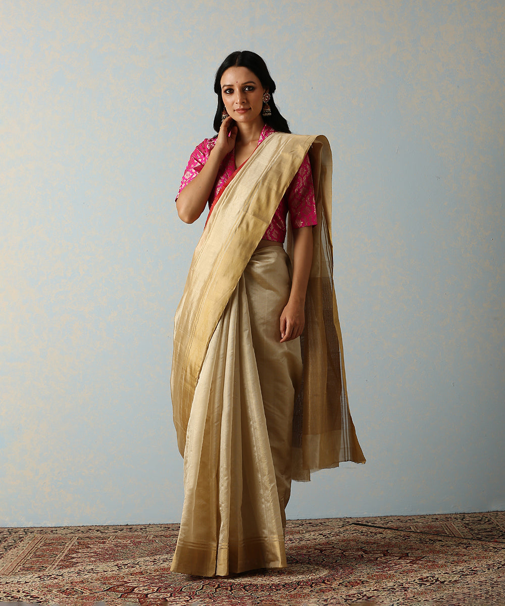 Handloom_Beige_Tissue_Chanderi_Saree_With_Golden_Border_And_Red_selvedge_WeaverStory_02