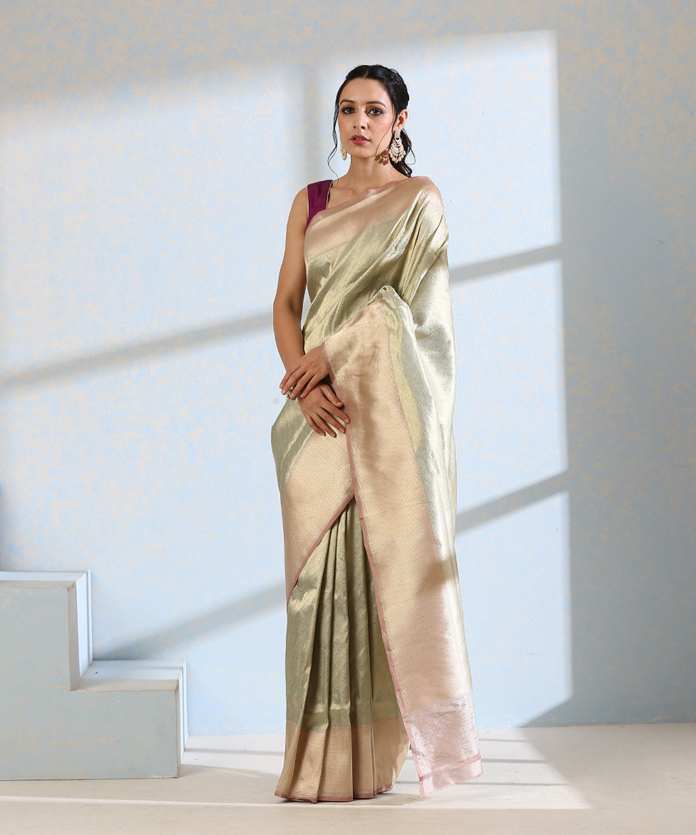 Handloom_Pista_Pure_Katan_Silk_Kimkhab_Banarasi_Saree_With_Mauve_Border_WeaverStory_02
