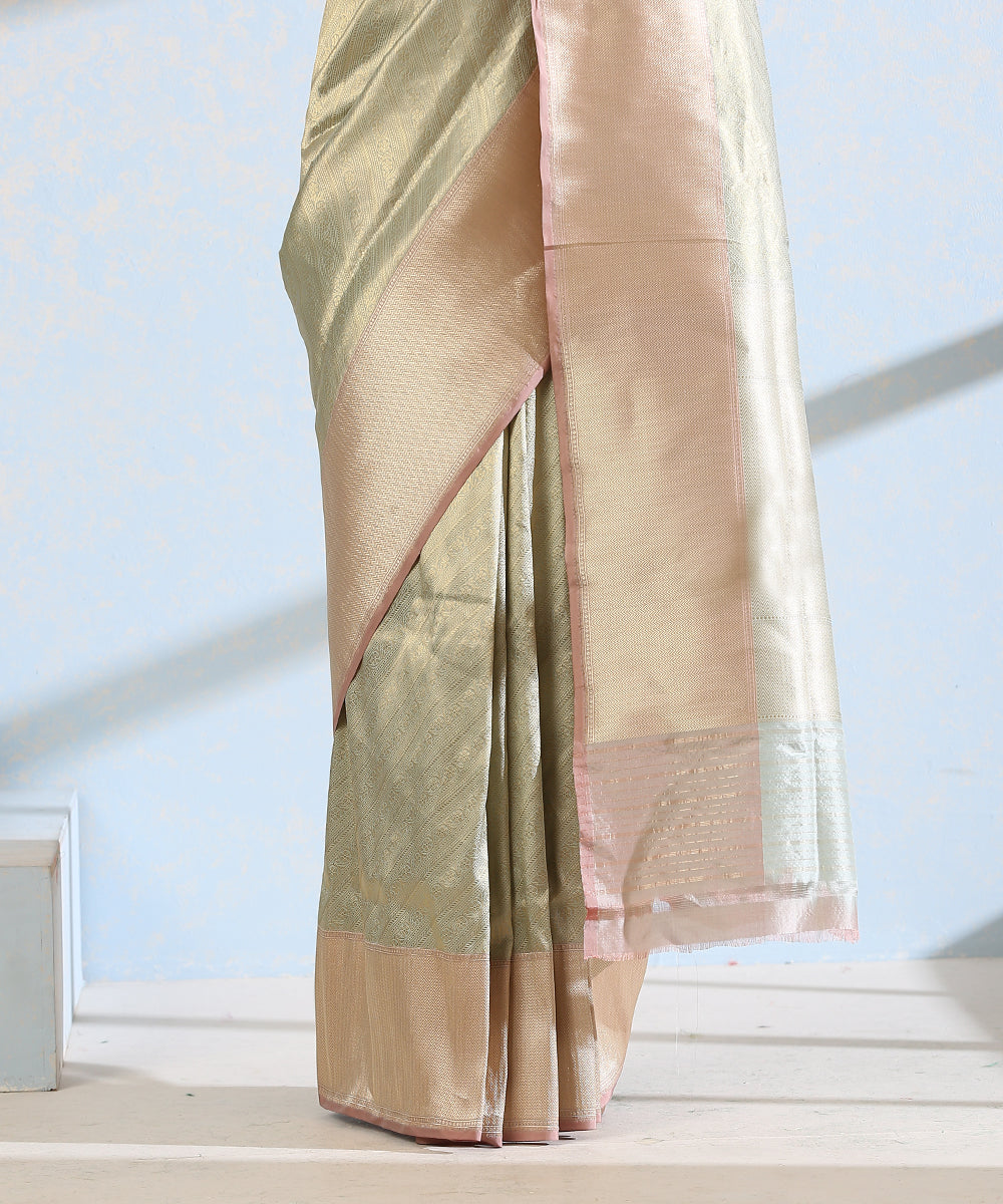 Handloom_Pista_Pure_Katan_Silk_Kimkhab_Banarasi_Saree_With_Mauve_Border_WeaverStory_04