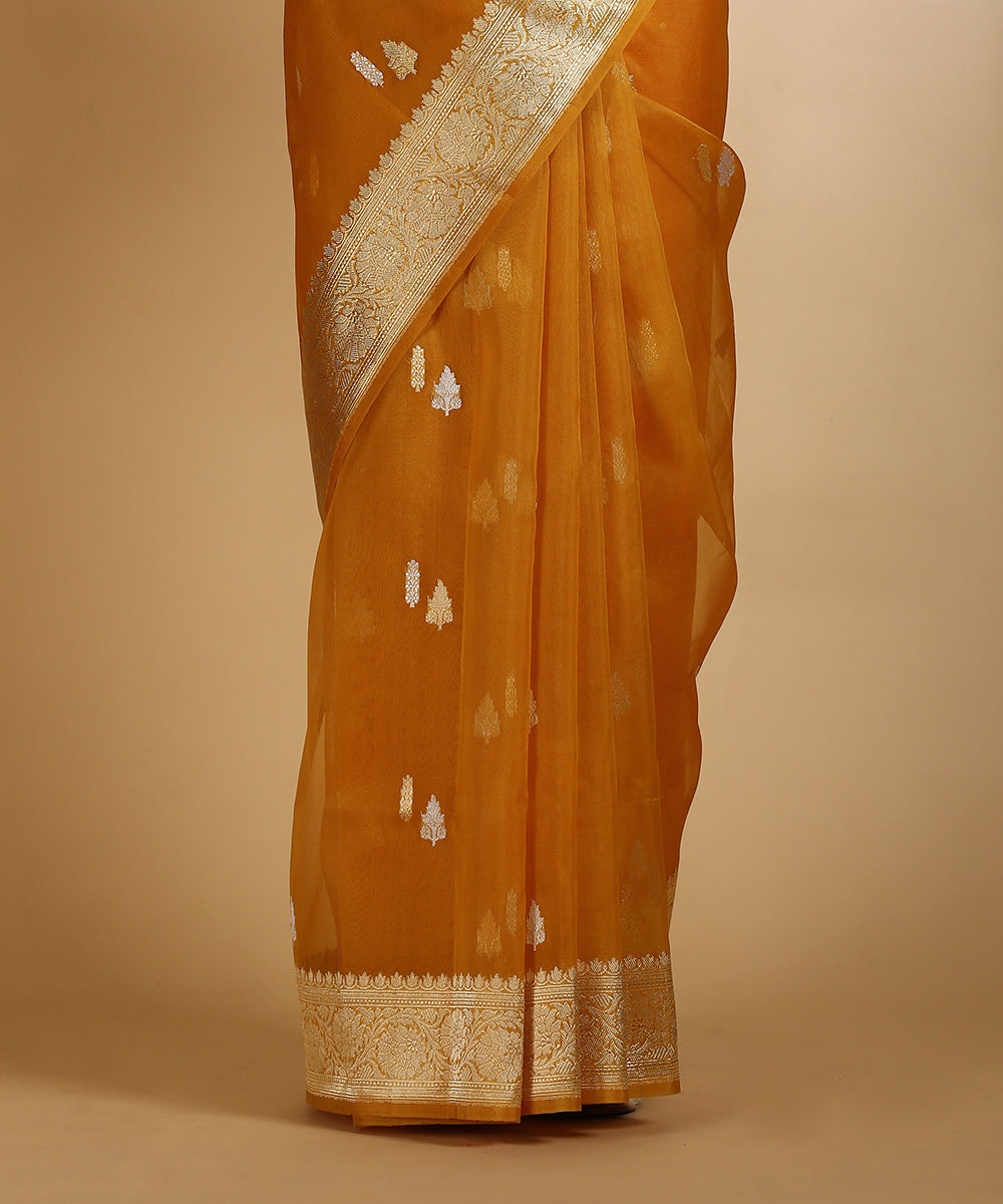 Mustard_Handloom_Kora_Silk_Banarasi_Saree_With_Gold_And_Silver_Kadhwa_Booti_WeaverStory_04