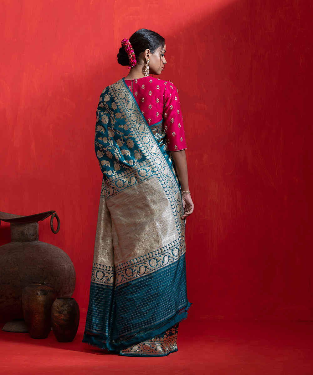 Green_Handloom_Pure_Katan_Silk_Banarasi_Saree_With_Tested_Zari_And_Taj_Jangla_Design_WeaverStory_03