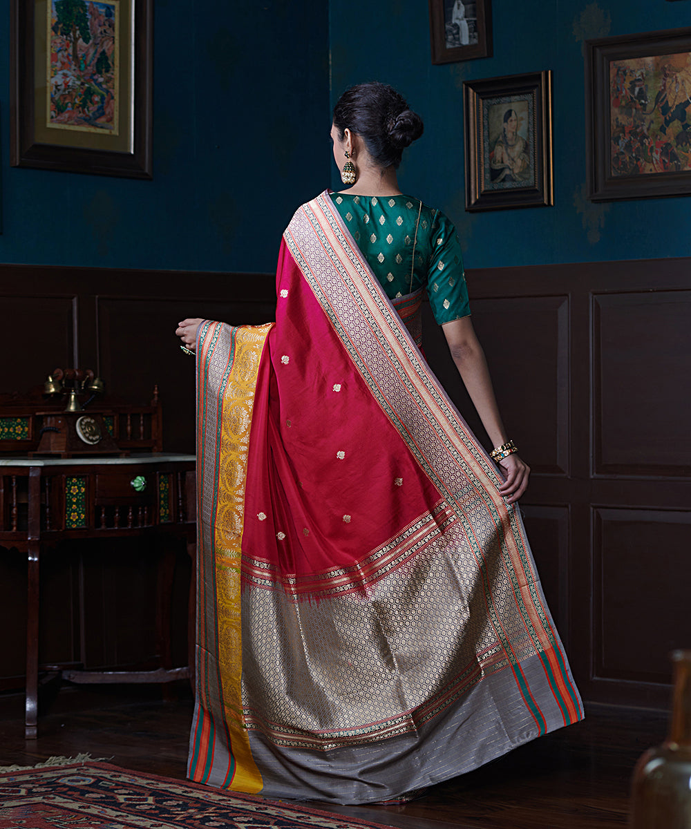 Pink_Handloom_Pure_Katan_Silk_Banarasi_Saree_With_Mustard_Border_WeaverStory_03