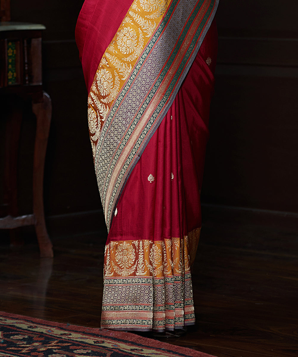 Pink_Handloom_Pure_Katan_Silk_Banarasi_Saree_With_Mustard_Border_WeaverStory_04